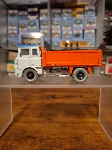Meccano dinky toys 435 bedford - meccano,