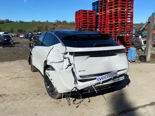 Nissan ariya breaking - ariya, hv