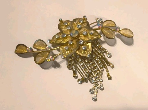Vintage gold tone rhinestone - tone,
