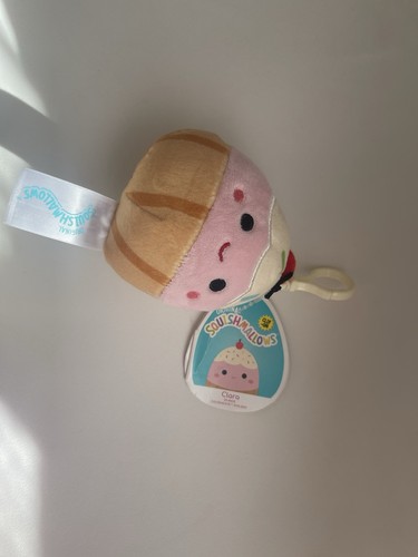 Squishmallow clara the cupcake - squishmallow,