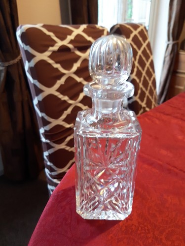 Square decanter lead crystal - square,