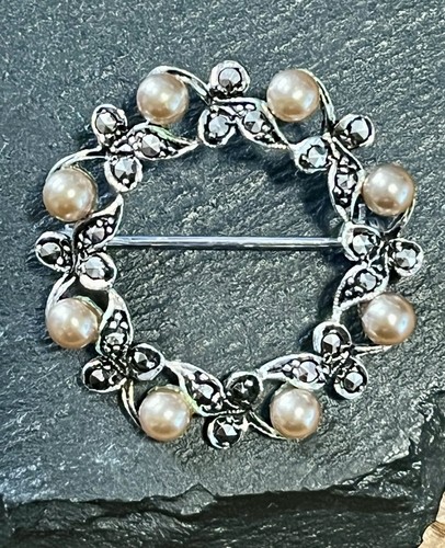 Silvertone vintage faux - vintage, pearl