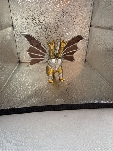 Mecha king ghidorah - king,