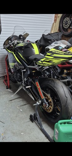 2023 triumph street - 2023,