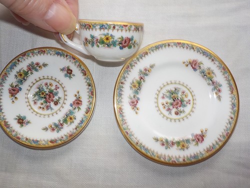 Coalport miniature ming rose - miniature,