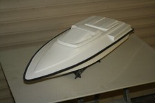 Piranha model speed boat