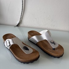 Silver Footbed Toe Post