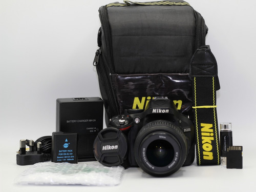 Nikon d5200 dslr camera 1mp - nikon,