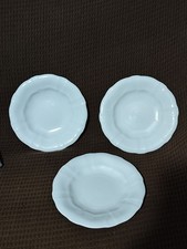 Porcelain Royal Crown Derby - Surrey - white fluted Set Of Three Side Plates 