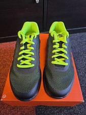 Nike Air Max Invigor PS Black