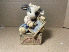 Mary Moo’s “ We Make