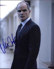 Michael Kelly signed celebrity