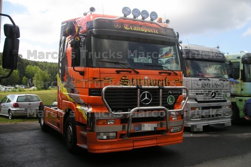Truck photo mercedes benz - truck,