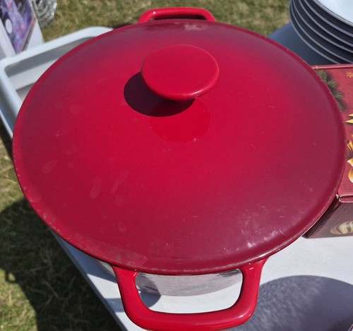 Large red cast iron - red, casserole