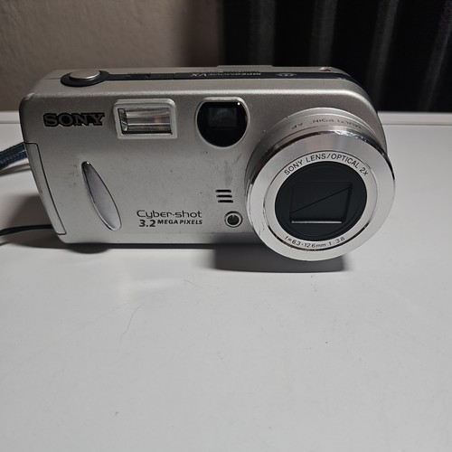 Sony digital camera - sony,