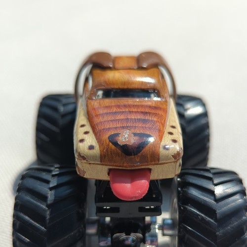 Hot wheels monster jam - wheels,