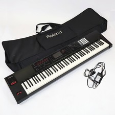 ROLAND FA-08 Music Workstation