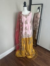 SG London mendhi Outfit -