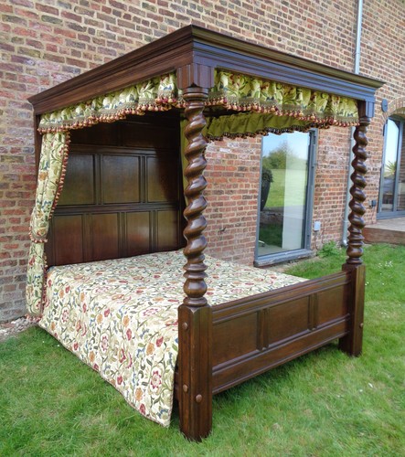 Oak four poster bed - four,