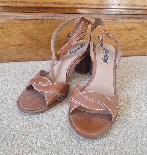 Mantaray brown faux leather - brown,