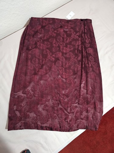 Burgundy red stylish floral - red,