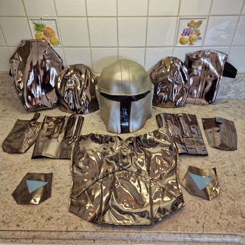 Mandalorian cosplay armor - cosplay,