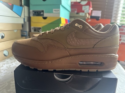 Nike air max dv3888 200 - 1’87,