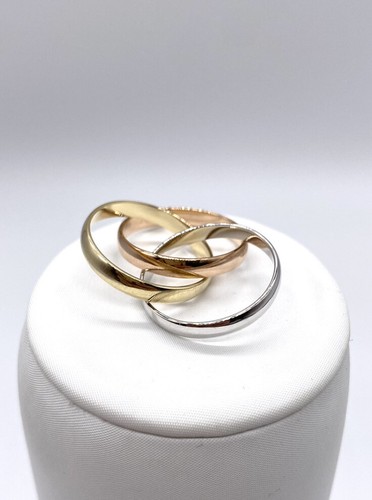 Solid 9ct gold hallmarked - 9ct,