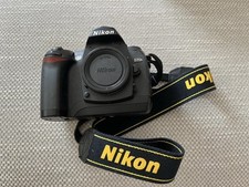 Nikon D70S 6.1 MP Digital SLR Camera - Black (Body only)