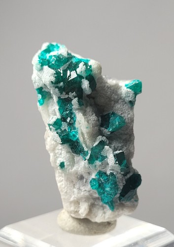 Dioptase specimen tsumeb - dioptase,