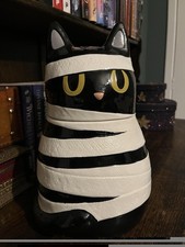 Spooky Halloween Mummy Cat
