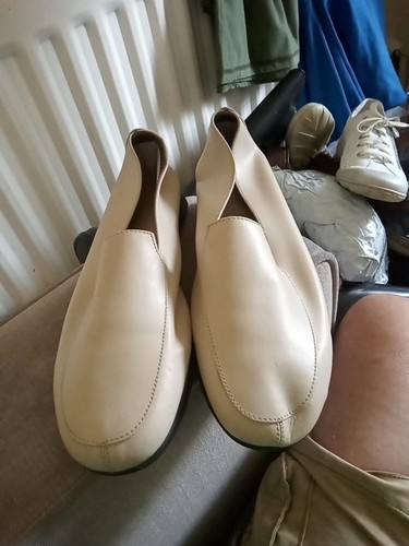 Brand new women - brand, cream