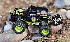 LEGO MONSTER JAM  GRAVE DIGGER