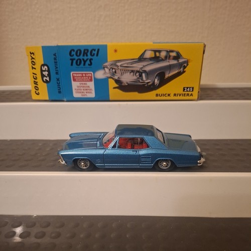 Corgi toys 245 - corgi, riviera