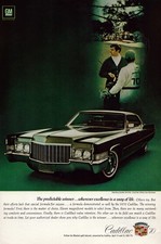 Vintage 1970 Cadillac Sedan deVille and Winnebago Motor Homes Print Ad