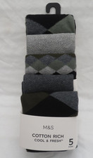 MEN'S MARKS AND SPENCER GREEN