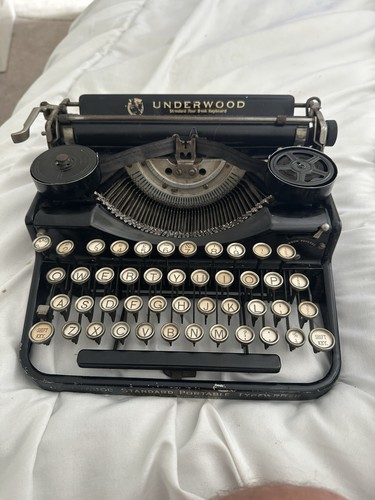 Vintage 1920s underwood - vintage,