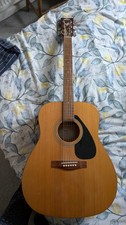 Yamaha F 310 Acoustic Guitar