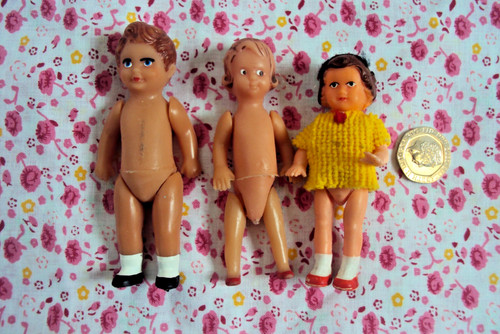 Vintage rubber dolls house - rubber,