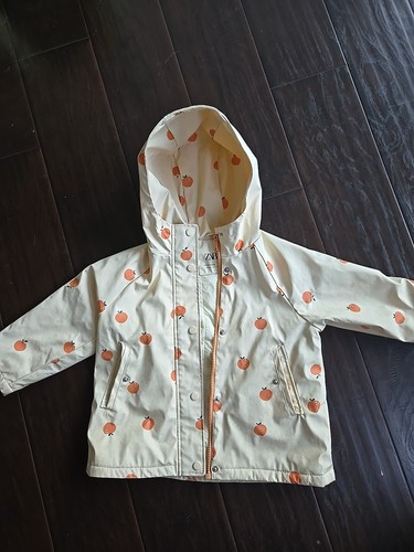 Girl zara cream peach design - cream,