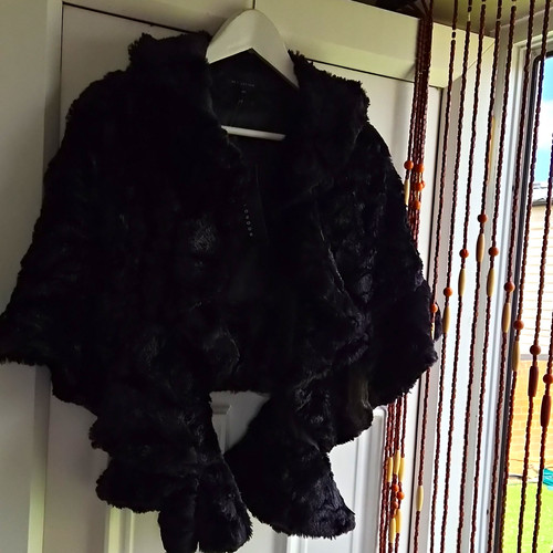 Qed london black faux fur - qed,