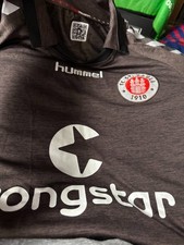St Pauli Authentic Hummel