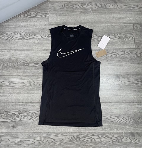 Size small nike pro - size,