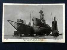 The New Floating Dock on Medway Wallsend Northumberland Real Photo Postcard A28