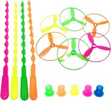 12x Plastic Flying Saucers