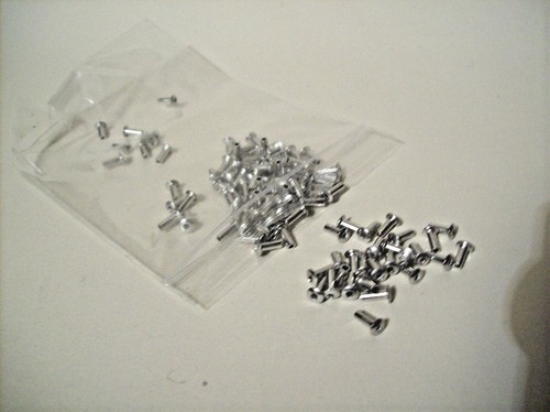 100 diecast car - diecast, baseplate