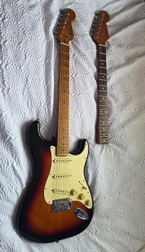 Fender stratocaster deluxe - fender,