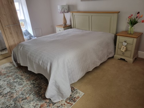 Laura ashley silver - laura,