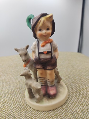 Hummel goebel figurine - figurine, little