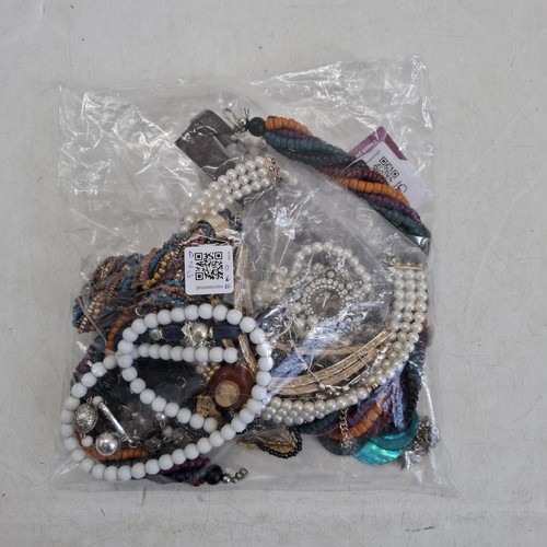 Costume jewellery job - job, 0.6